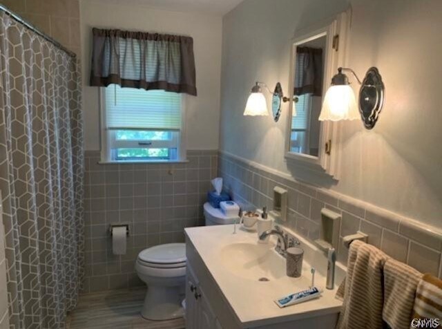 Building Photo - 904 Crawford Ave