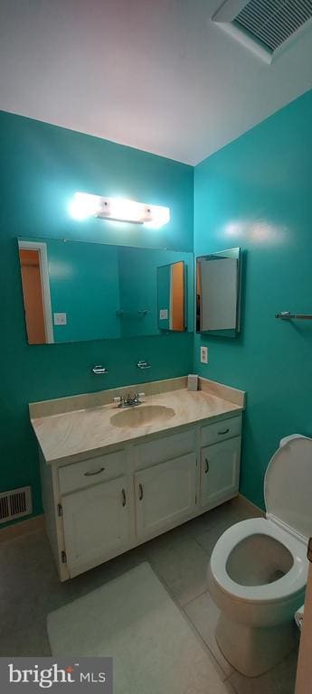 Building Photo - 2100 Mager Dr