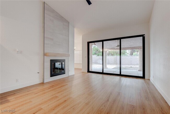 Building Photo - 8608 Highacre Dr
