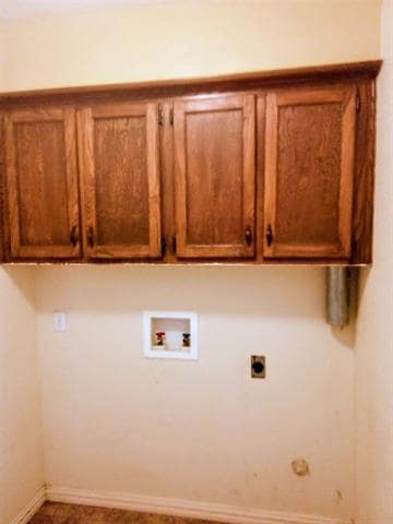 Building Photo - 2800 Hedgeway Dr