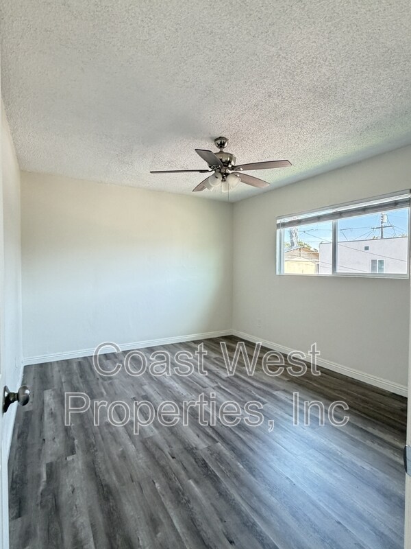 Building Photo - 1618 1/2 Reed Avenue