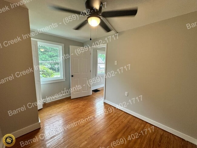 Building Photo - 426-428 Smith (REHAB)