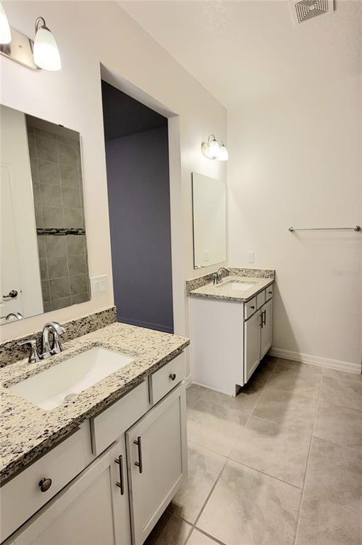 Building Photo - 3984 Sagefield Dr