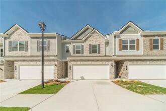 Building Photo - 58 Jacobs Farm Ln