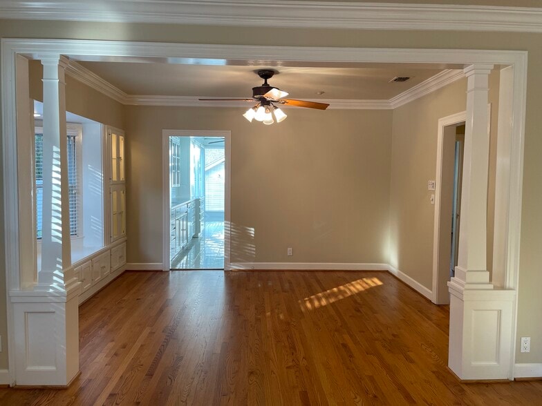 Dining Room - 1500 Preston Ave