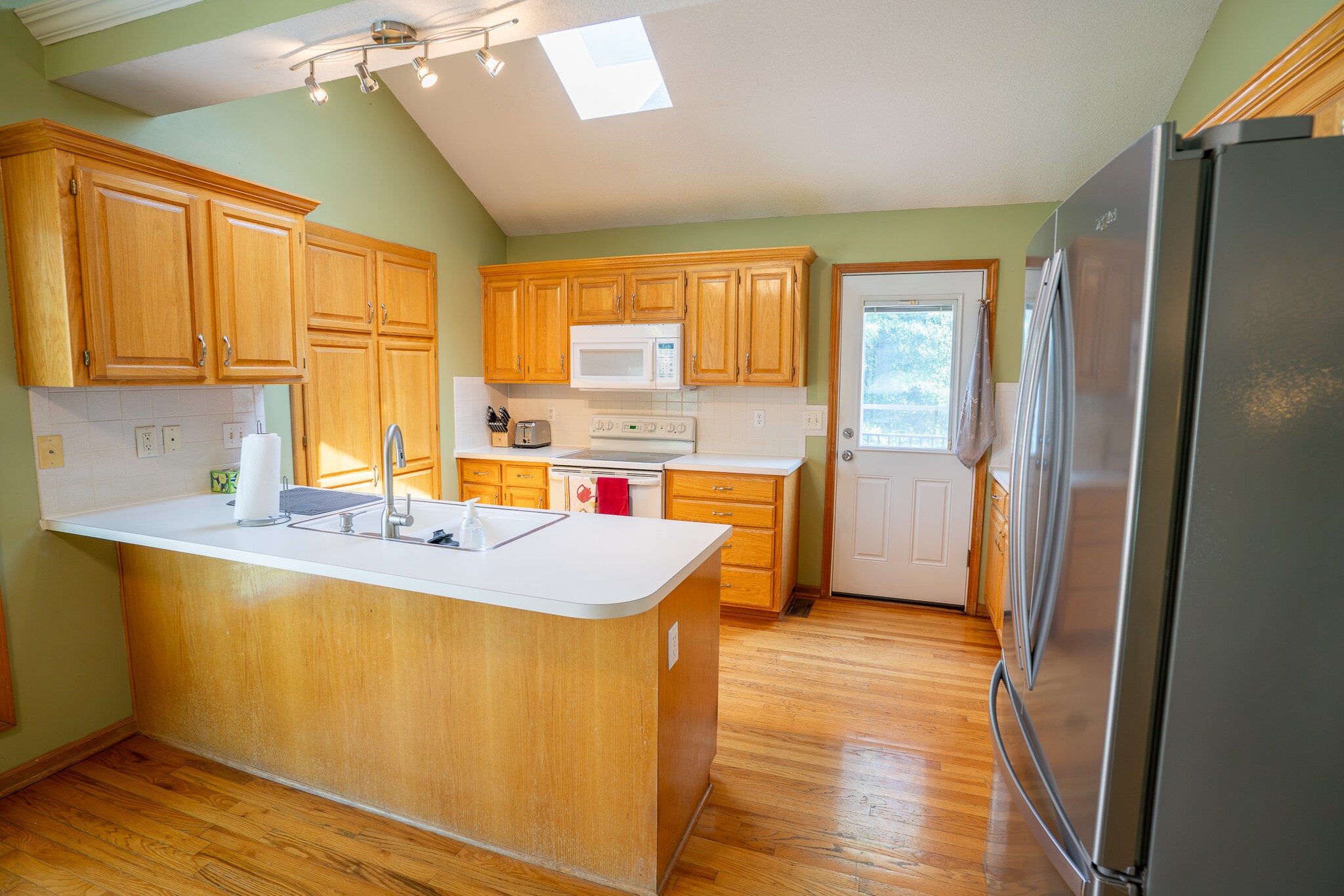 Building Photo - 1257 SE Princeton Dr