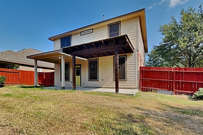 Building Photo - 21458 Hunter Hart Dr