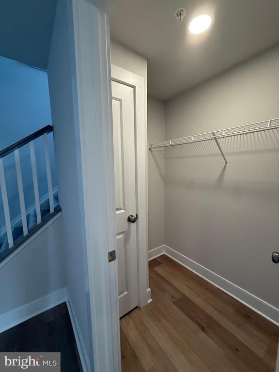 Building Photo - 3121 Overlook Dr