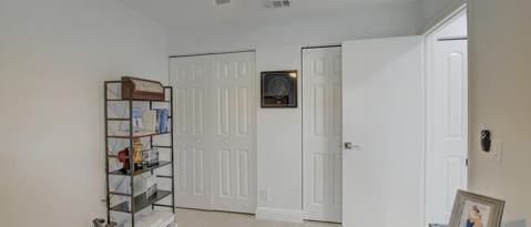 Building Photo - 6553 Via Regina