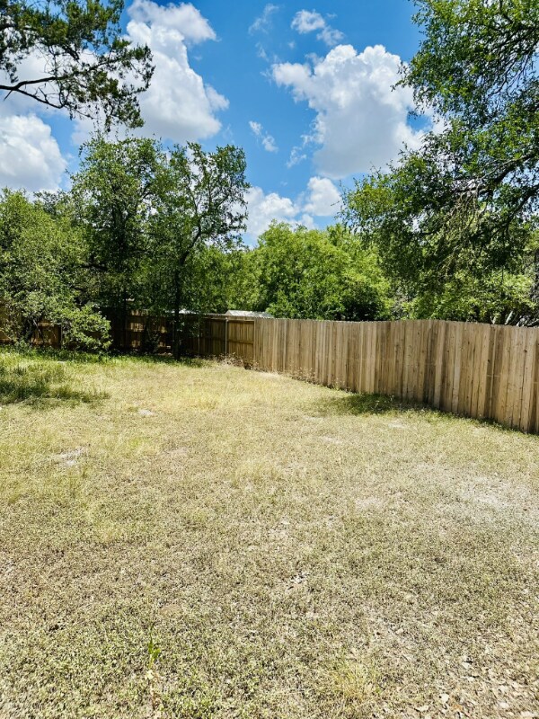Building Photo - 11605 Castle Rock Ct