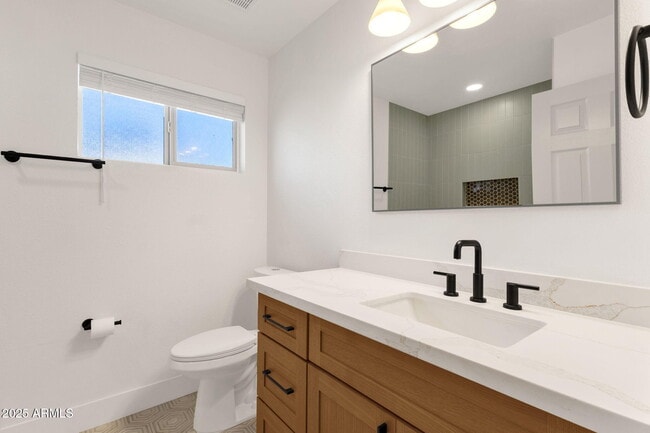 Building Photo - 14421 N 45th St