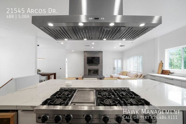 Building Photo - 21545 Arcos Dr