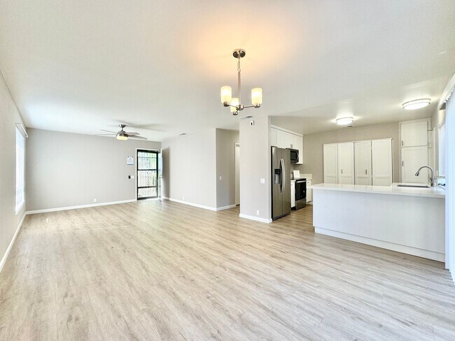 Building Photo - Beautiful 4Bd/2Ba located in Mira Mesa!