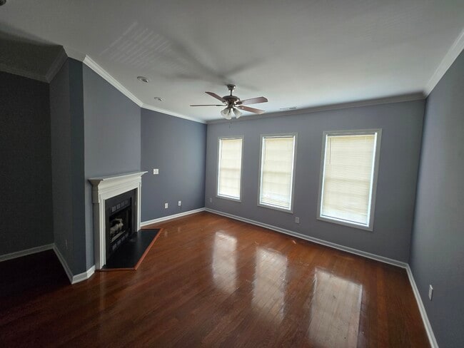 Building Photo - 650 Ganyard Farm Way