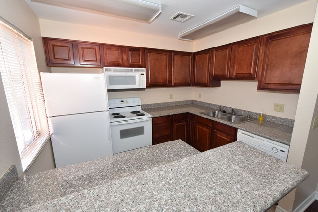 Primary Photo - 2 Bed 2 Bath Condo at Bella Vita!