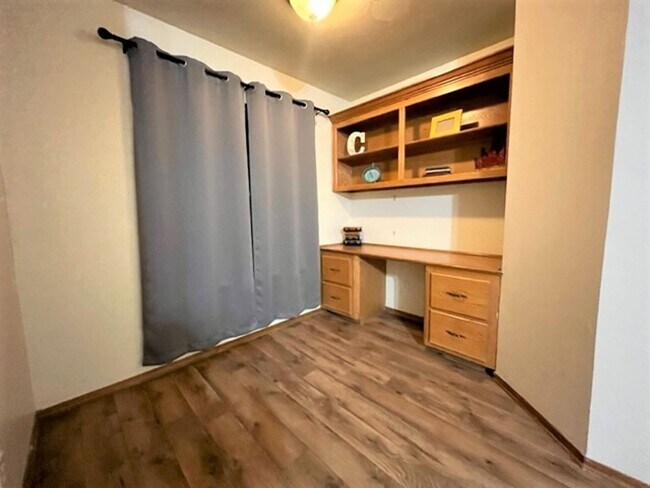 Building Photo - 8104 Eagle Cir