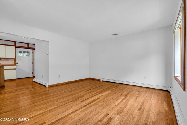 Building Photo - 1280 Whitesville Rd