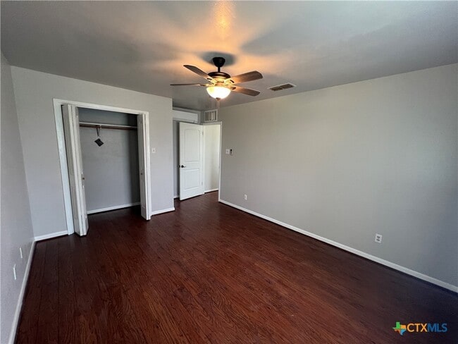 Building Photo - 2955 E Amity Rd
