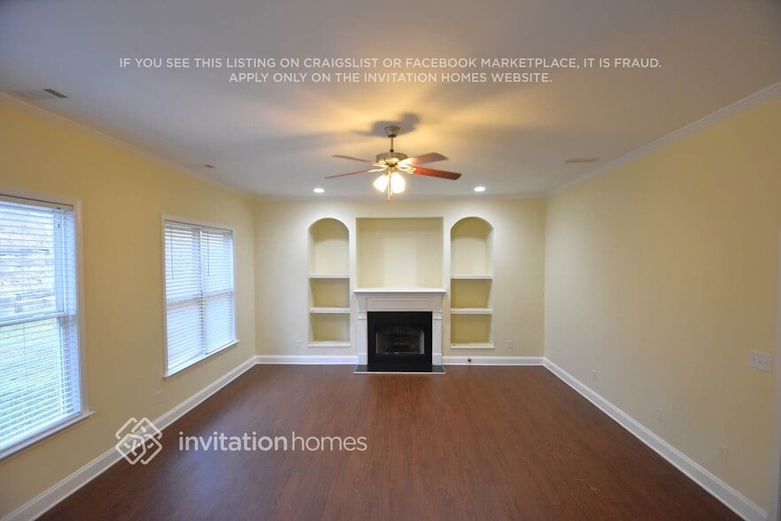 Building Photo - 2116 Leafmore Ct SE