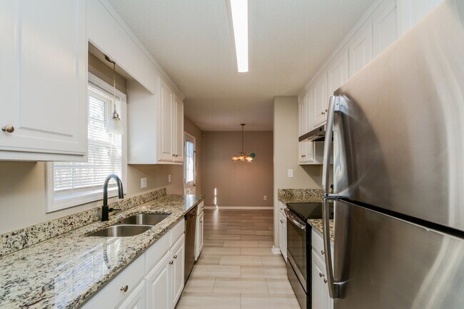 Building Photo - 40 Bent Creek Ct