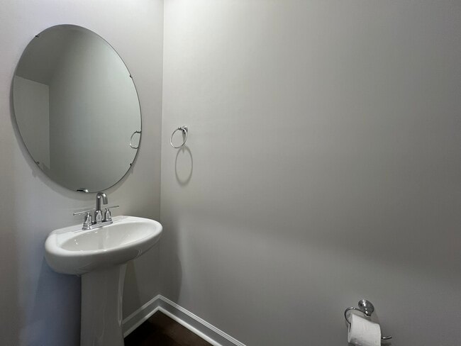 Building Photo - 1360 Fallen Acorn Ln