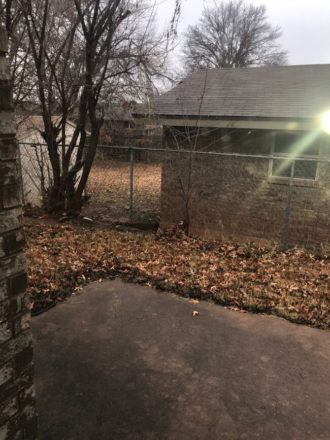 Building Photo - Edmond Home Ready for Occupancy
