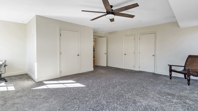 Building Photo - 148 Main St