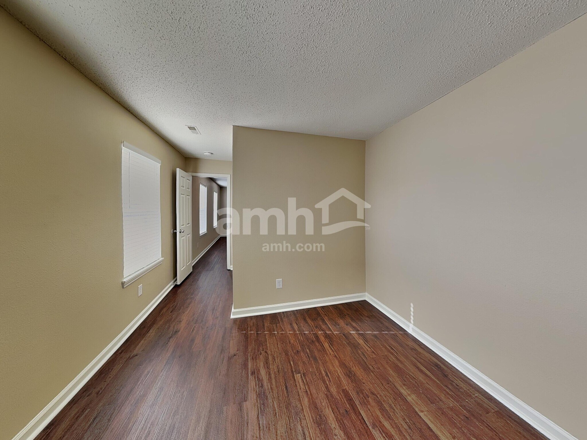 Building Photo - 656 Rocky Meadow Dr