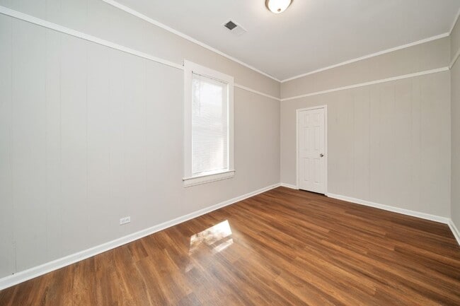 Building Photo - Renovated 3-Bedroom Home in Tuscaloosa – D...