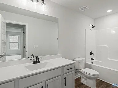 Building Photo - 113 Striker Ln