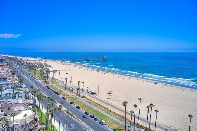 Building Photo - 1400 Pacific Coast Hwy