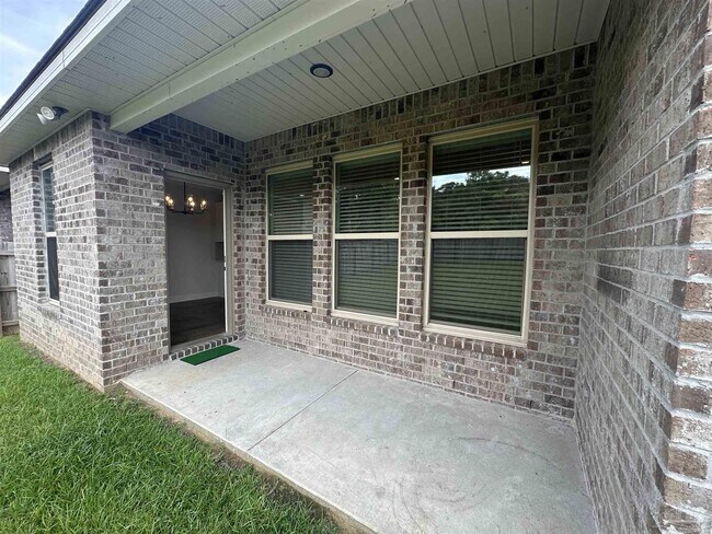 Building Photo - 4753 Sago Palm Cir
