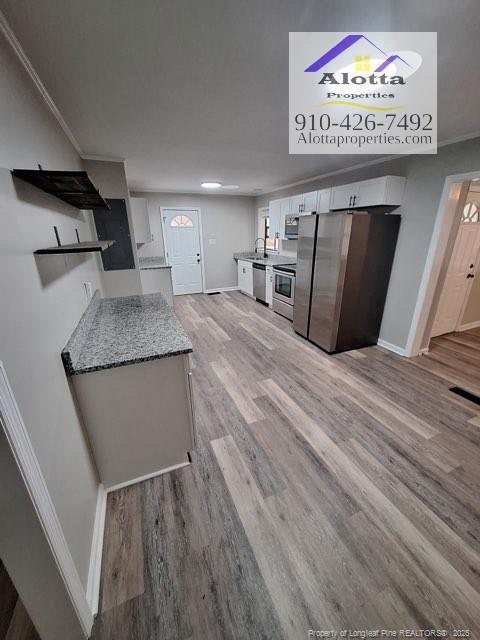 Building Photo - 2207 McBain Dr