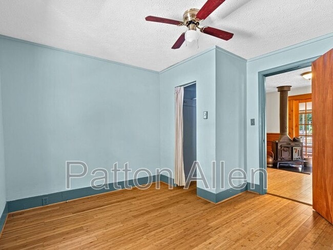 Building Photo - 83 5th Ave