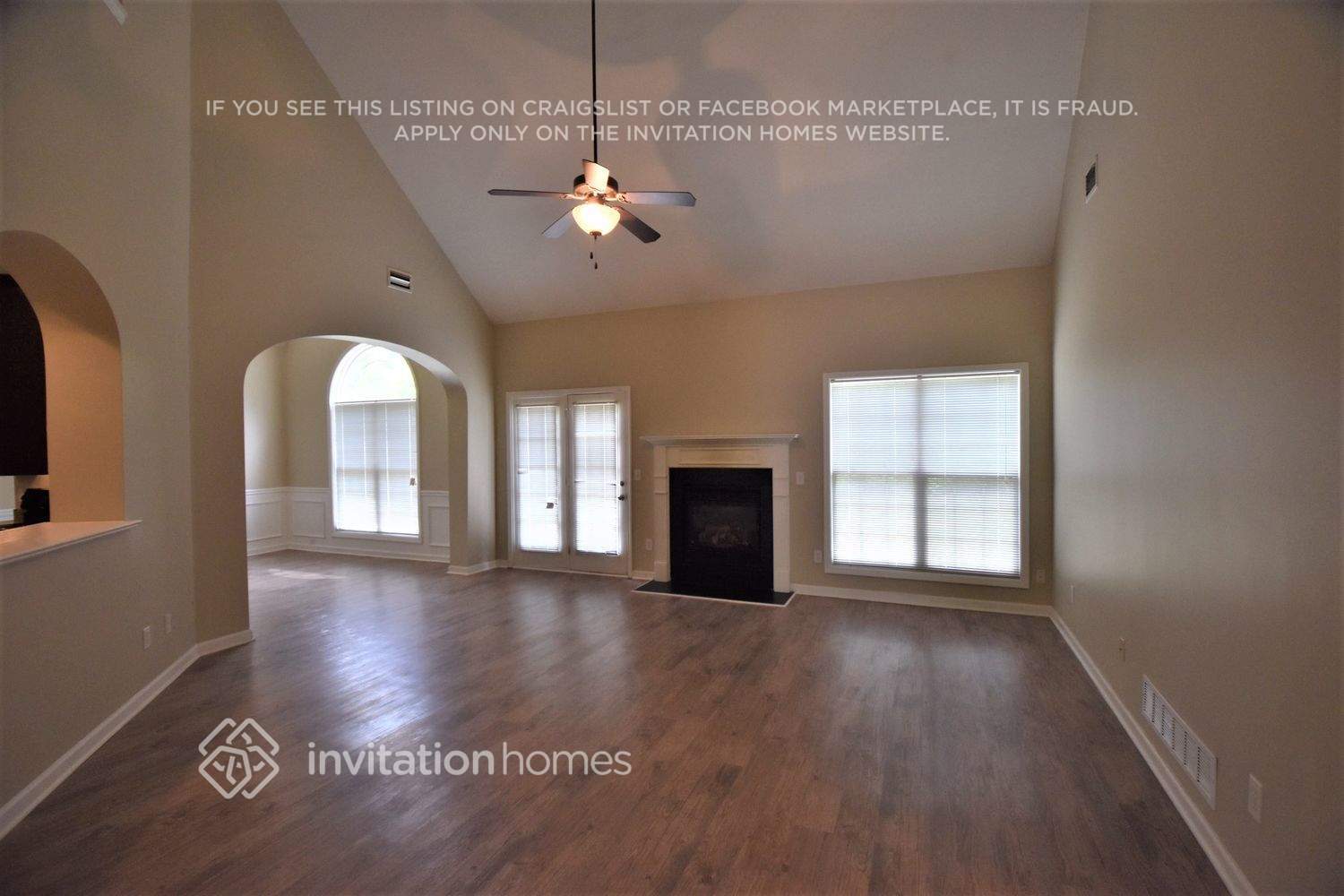 Building Photo - 467 Greyhawk Way