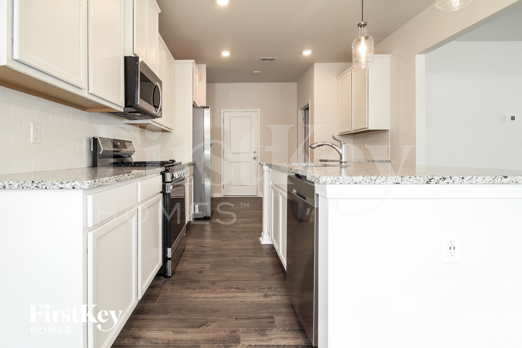 Building Photo - 302 Ashborne Ln