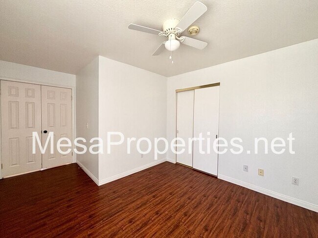 Building Photo - 12530 High Desert Rd