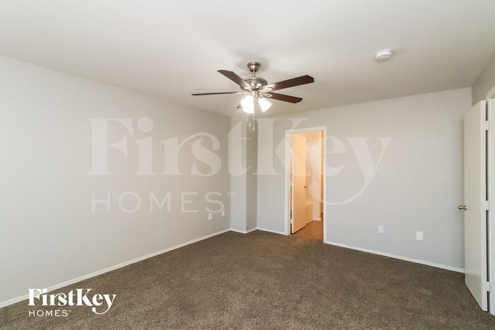 Building Photo - 9351 W Palmer Dr