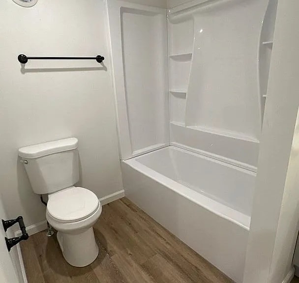 Building Photo - this beautifully updated three-bedroom, one-and-a-half-bath home in Columbia