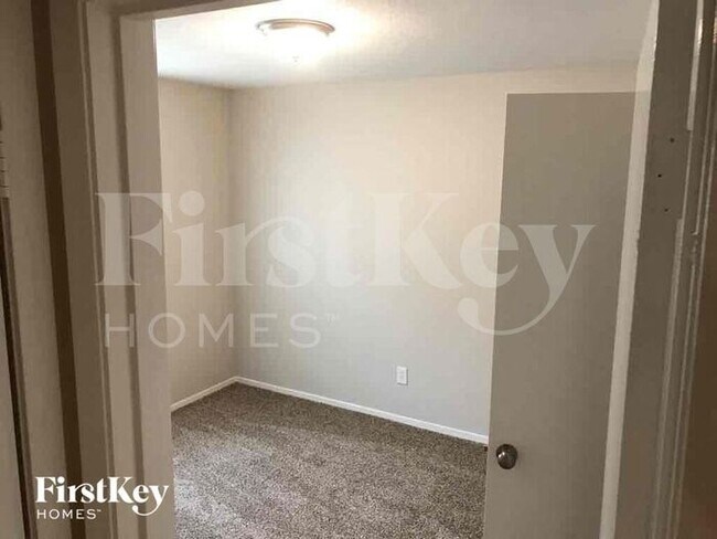 Building Photo - 20723 Patriot Park Ln