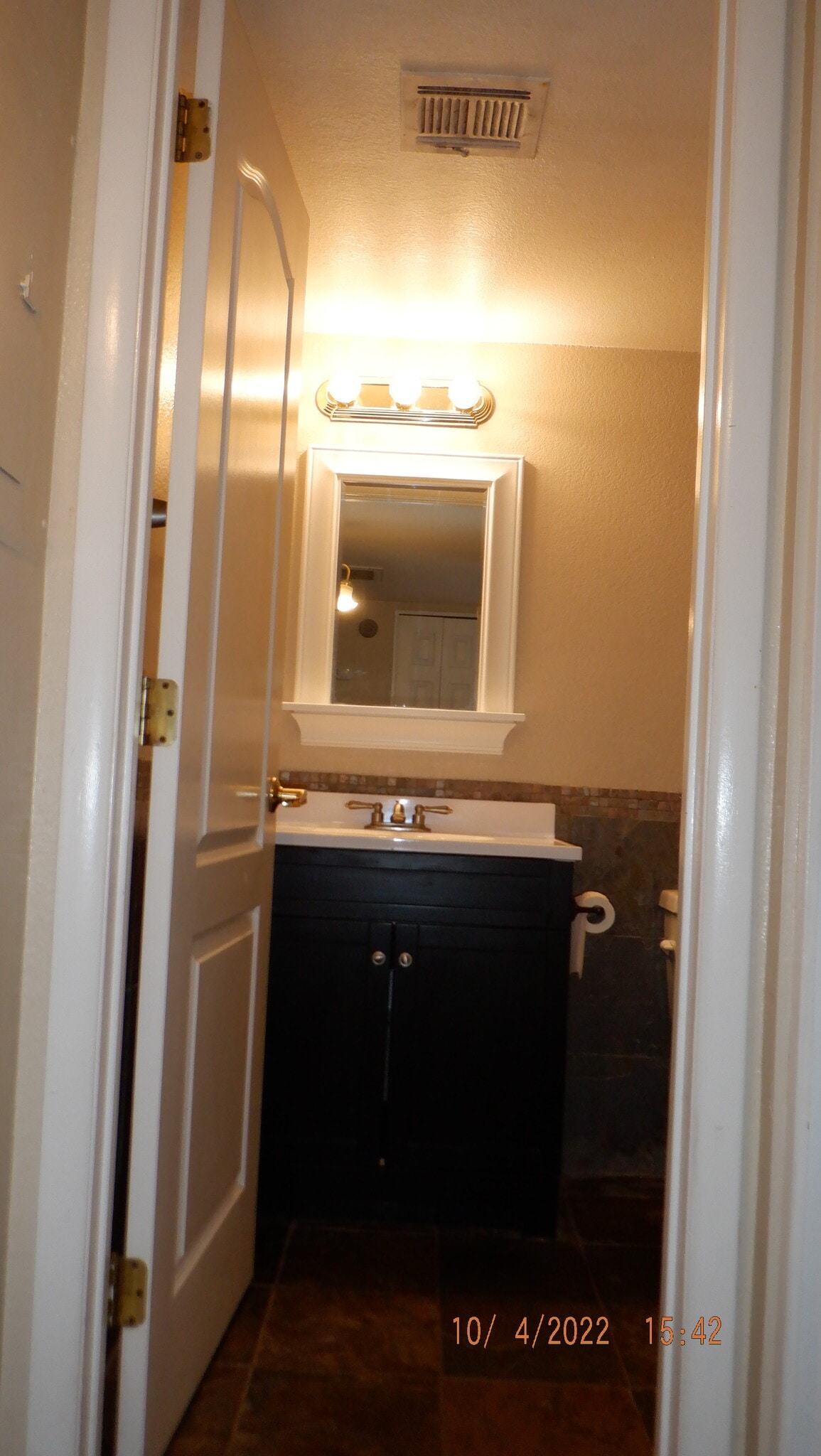 Building Photo - 2151 N Meridian Rd