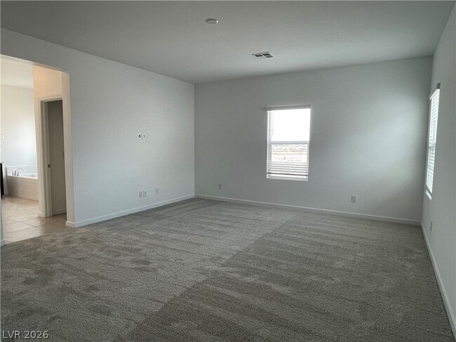 Building Photo - 6841 Chargehand Ave