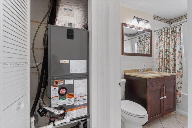 Building Photo - 301 NW 53rd Ct