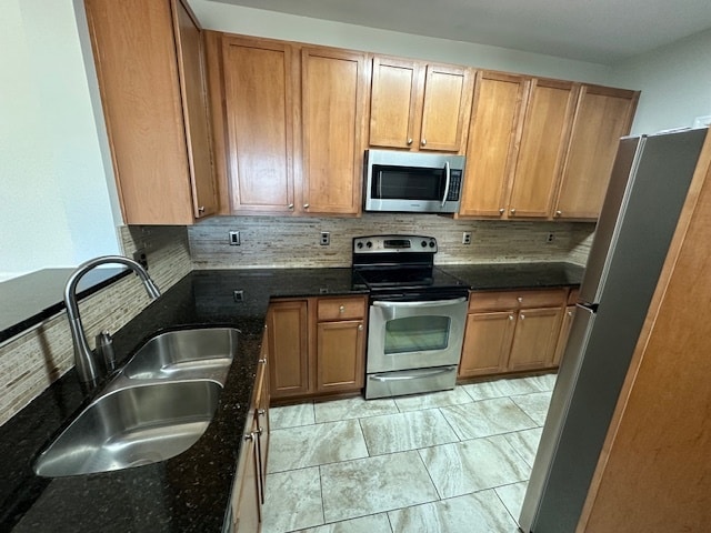 Kitchen - 6185 Willow Pl