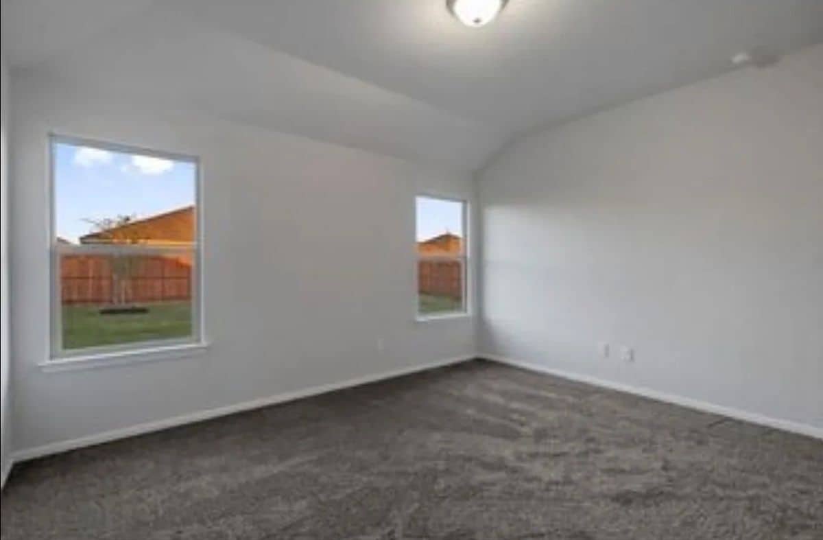 Building Photo - 321 Youngblood Ln
