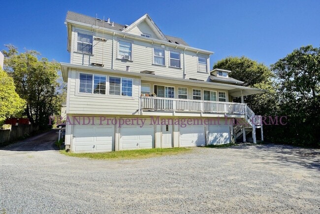 Building Photo - Victorian 1Br Apartment Close to Downtown