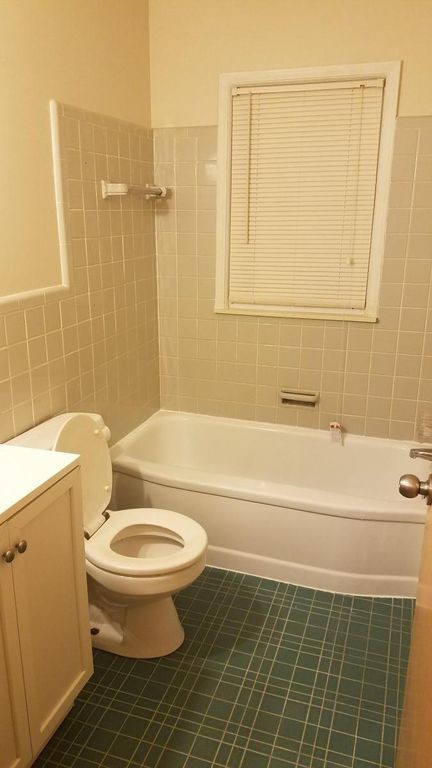 Building Photo - 12734 Riverview St