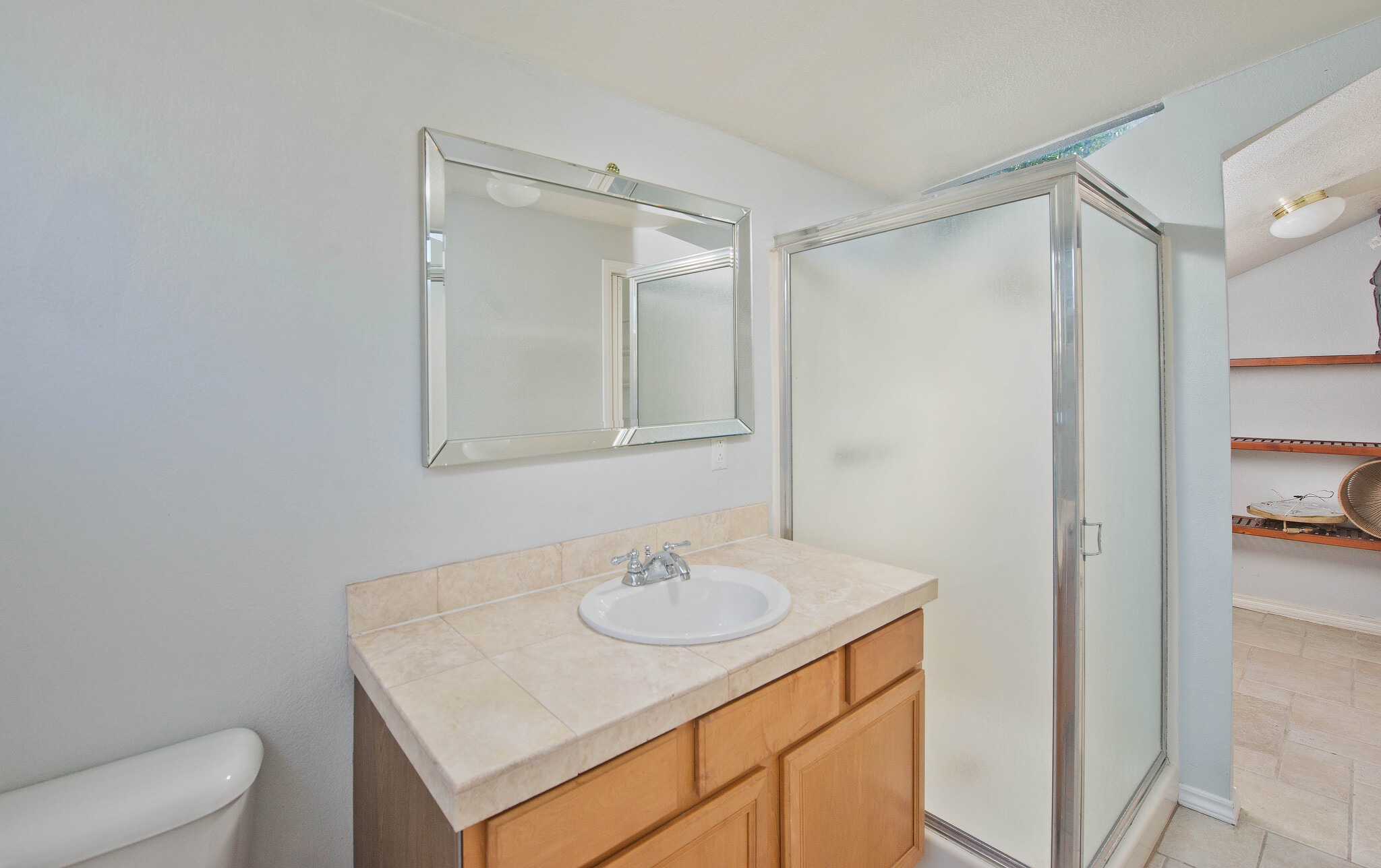 Bathroom in Pool House - 13964 Peach Grove St
