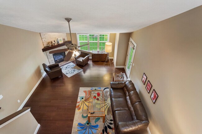 Building Photo - 2521 Pembrook Point