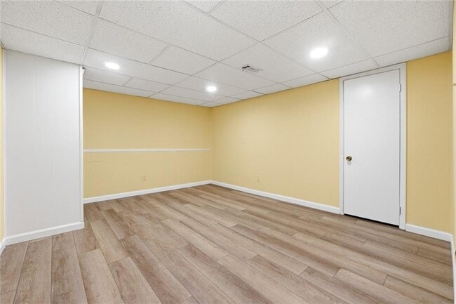 Building Photo - 3731 Dunwoody Club Dr
